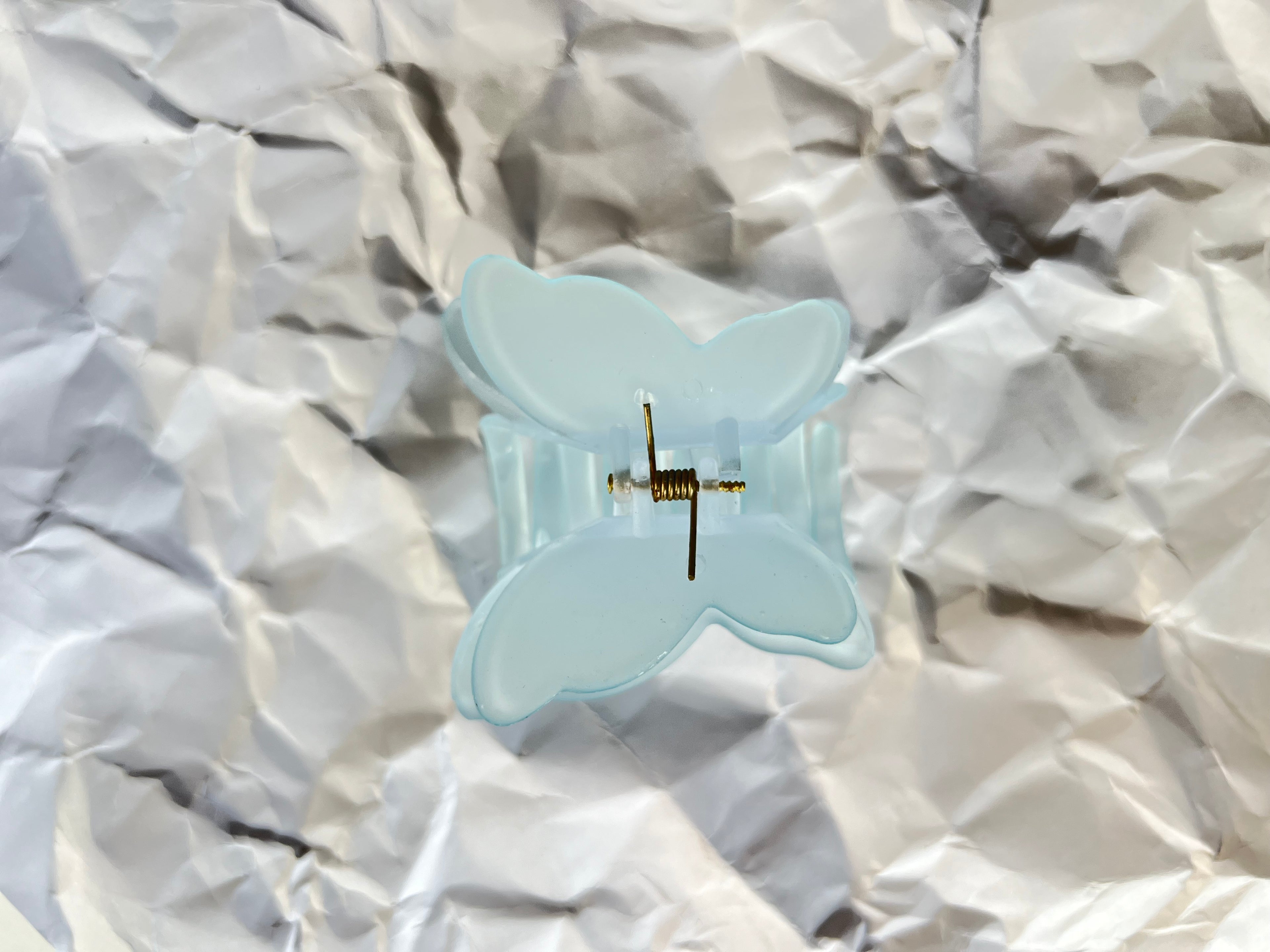 Large transparent matte butterfly hair clutches