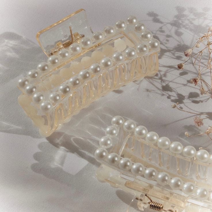 Solid Color Big Pearls Hair Claw Clip